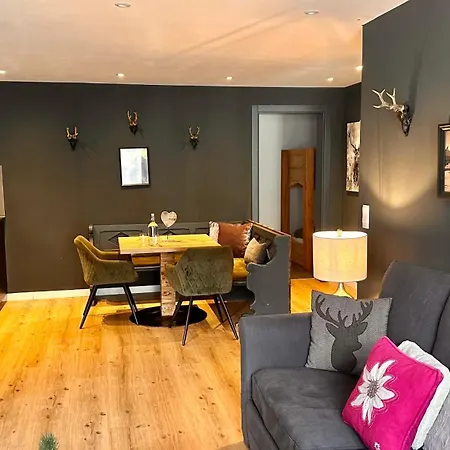 The Alps 公寓式酒店